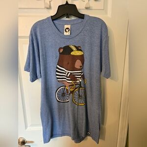 Crywolf Blue T-Shirt with Bear Graphic Size L
